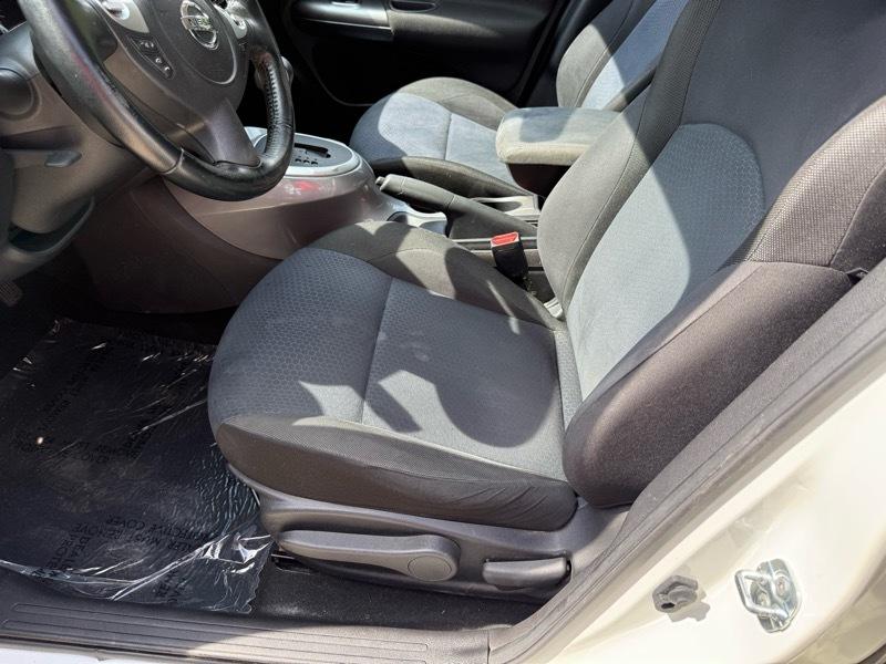 Nissan Juke S FWD 2015