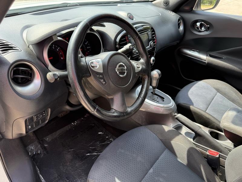 Nissan Juke S FWD 2015