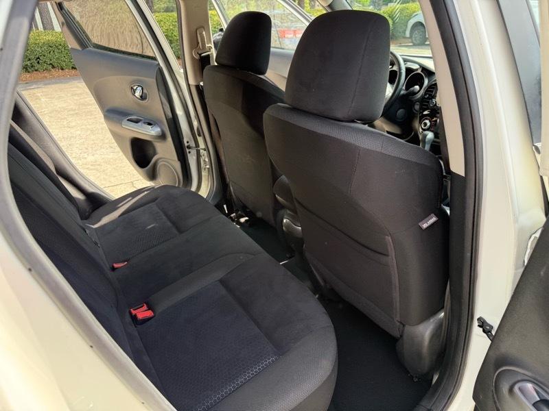 Nissan Juke S FWD 2015