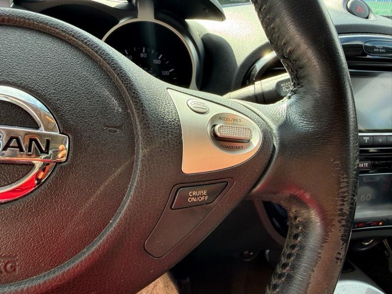 Nissan Juke S FWD 2015