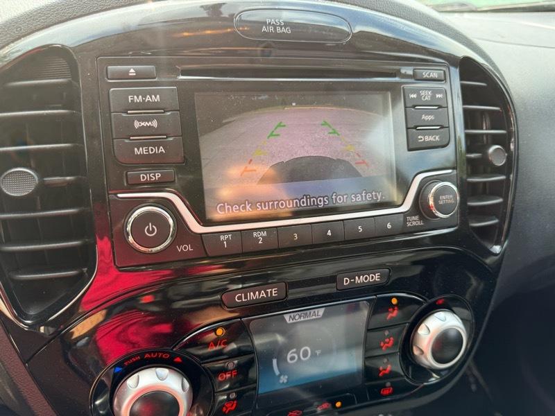 Nissan Juke S FWD 2015