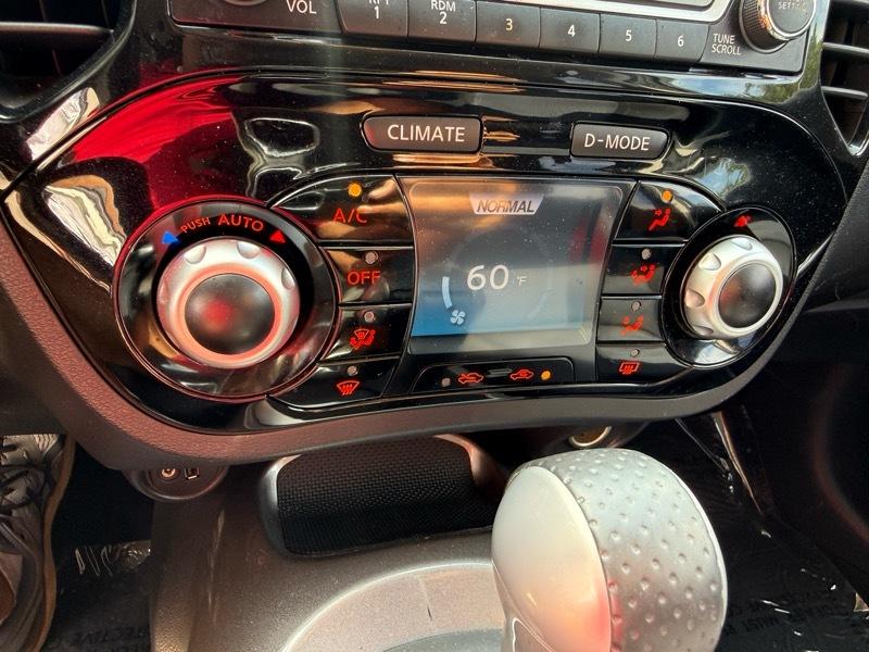 Nissan Juke S FWD 2015