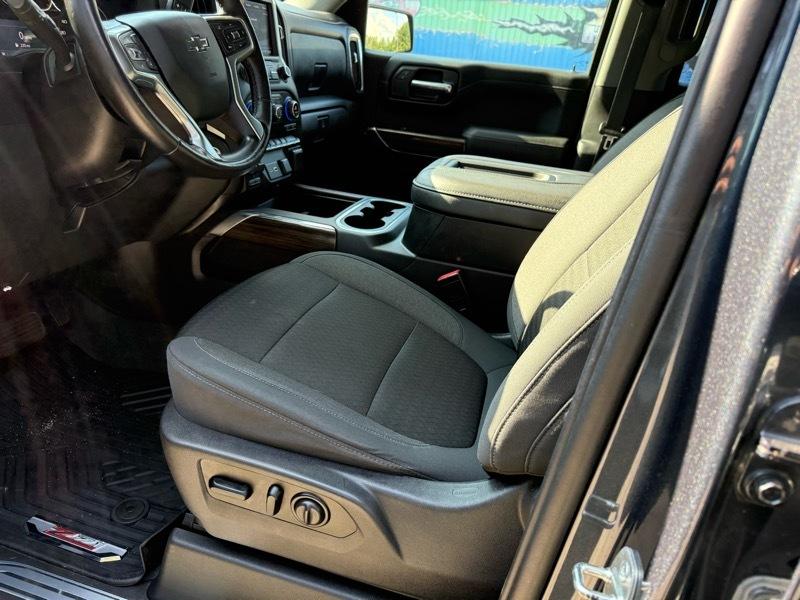 Chevrolet Silverado 1500 LT Trail Boss Crew Cab Long Box 4WD 2021