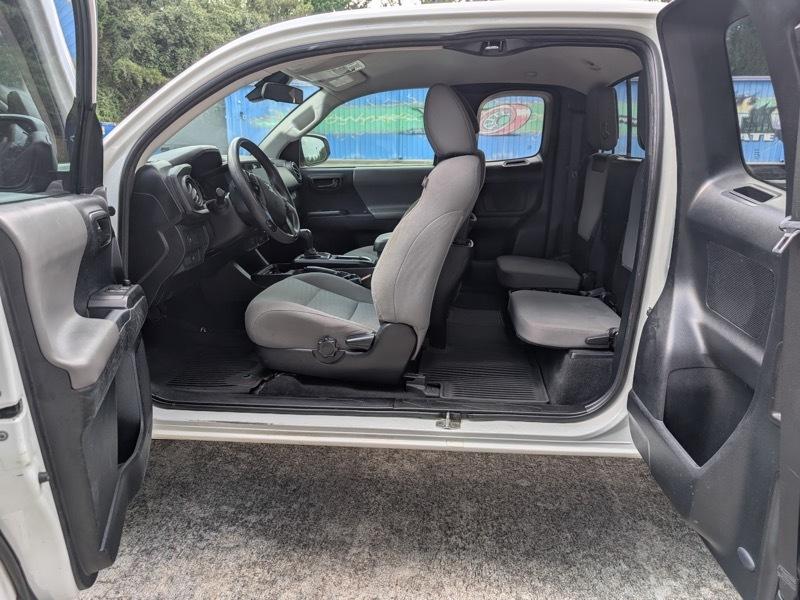 Toyota Tacoma SR5 Access Cab I4 6AT 2WD 2022