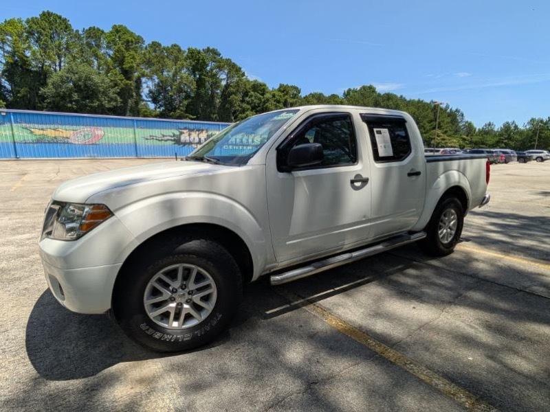 Nissan Frontier S Crew Cab 6MT 2WD 2019