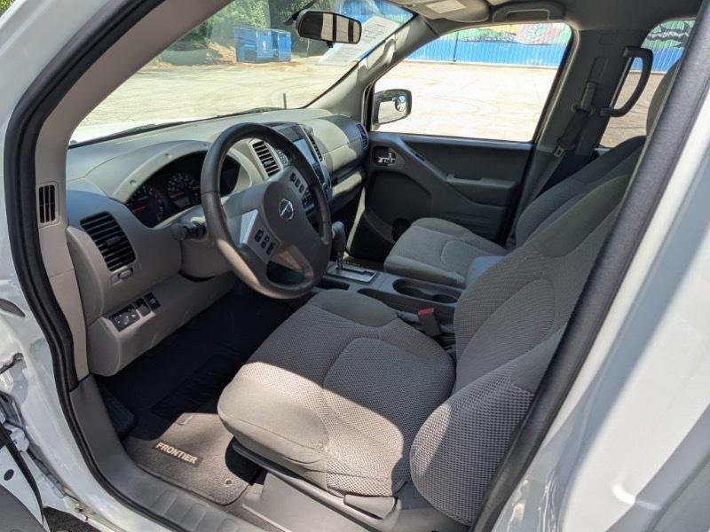 Nissan Frontier S Crew Cab 6MT 2WD 2019