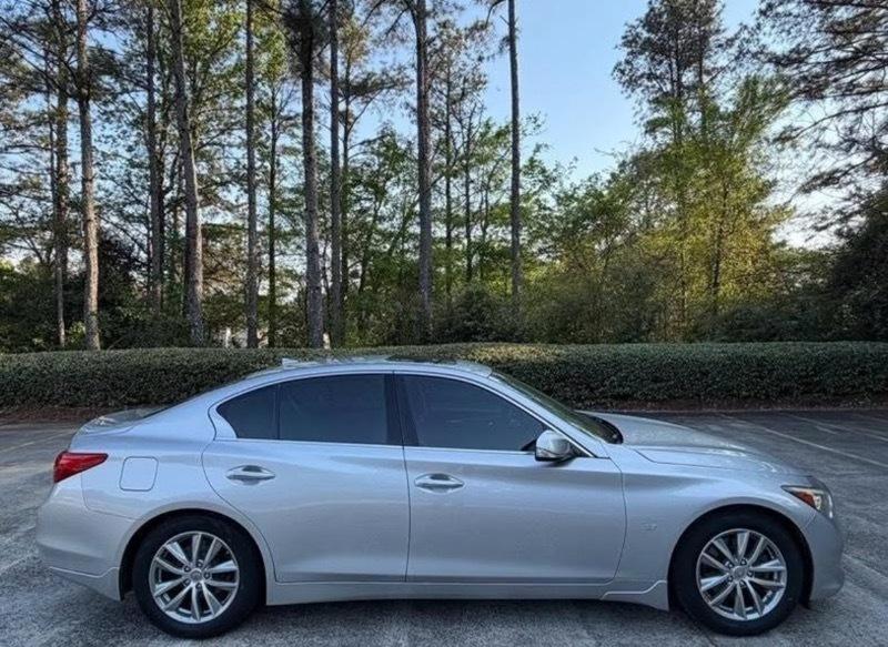 Infiniti Q50 Premium 2014