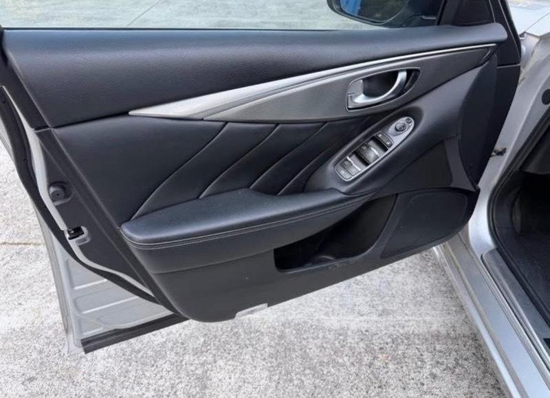 Infiniti Q50 Premium 2014