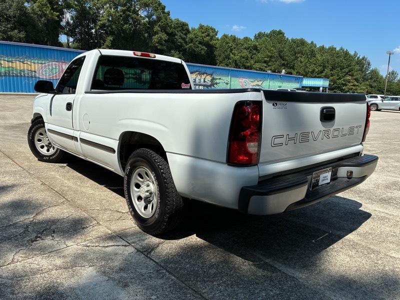 Chevrolet 1500 2WD Reg Cab 2006