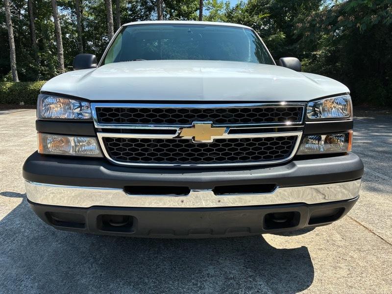 Chevrolet 1500 2WD Reg Cab 2006