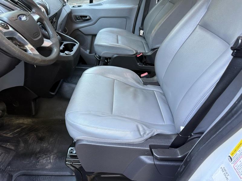Ford Transit 250 Van High Roof w/Sliding Pass. 148-in. WB 2019