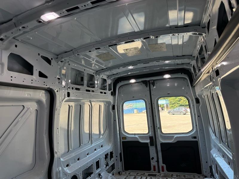 Ford Transit 250 Van High Roof w/Sliding Pass. 148-in. WB 2019