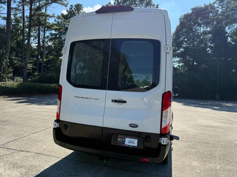 Ford Transit 250 Van High Roof w/Sliding Pass. 148-in. WB 2019