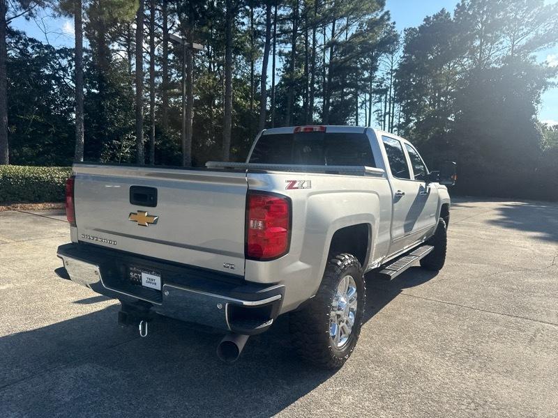 Chevrolet Silverado 2500HD LTZ Crew Cab Long Box 4WD 2018