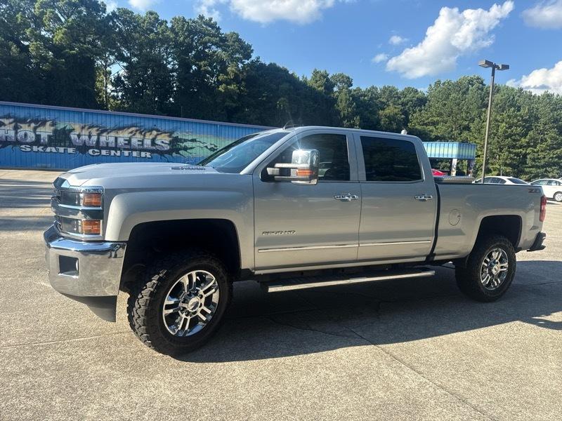 Chevrolet Silverado 2500HD LTZ Crew Cab Long Box 4WD 2018