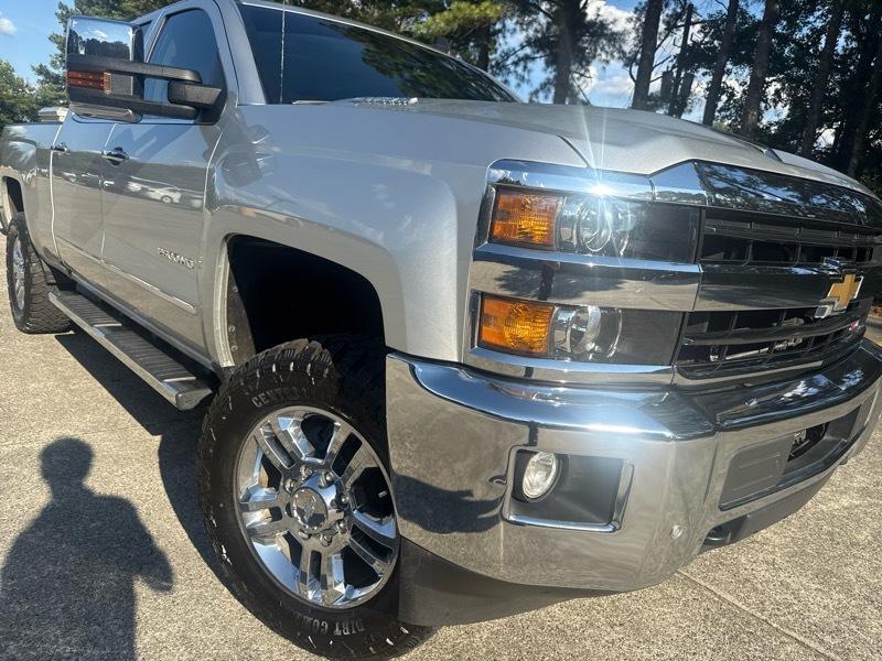 Chevrolet Silverado 2500HD LTZ Crew Cab Long Box 4WD 2018