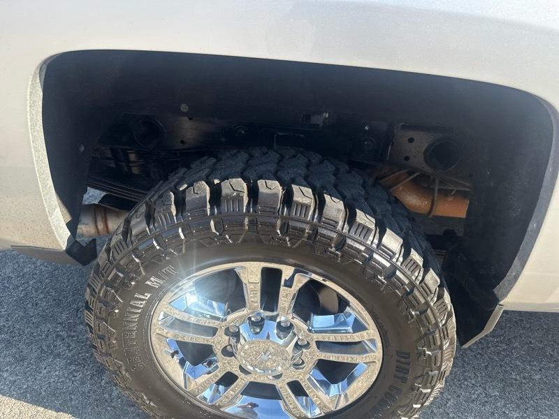 Chevrolet Silverado 2500HD LTZ Crew Cab Long Box 4WD 2018