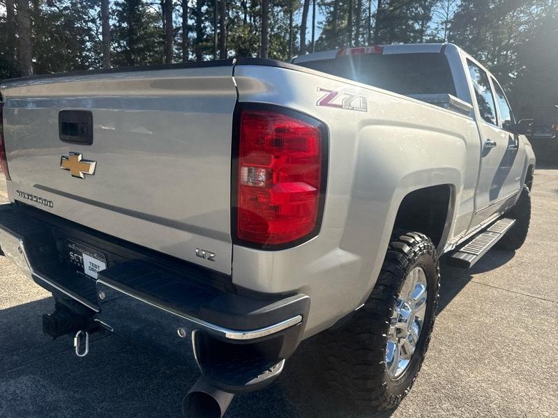 Chevrolet Silverado 2500HD LTZ Crew Cab Long Box 4WD 2018
