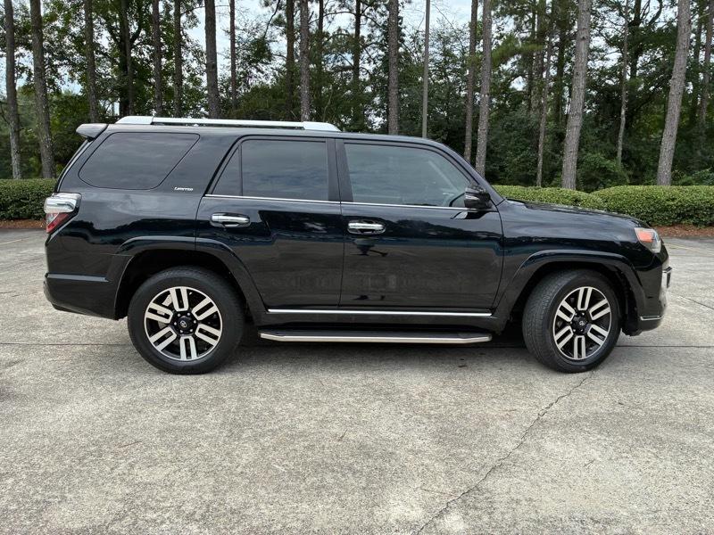 Toyota 4Runner SR5 2WD 2016