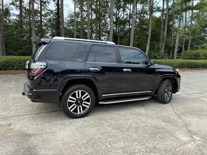 Toyota 4Runner SR5 2WD 2016