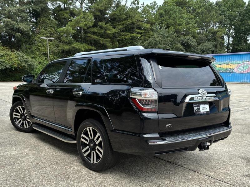 Toyota 4Runner SR5 2WD 2016