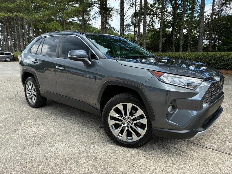 Toyota RAV4 Limited 2021