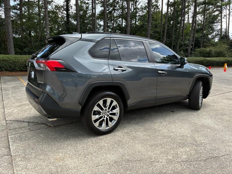 Toyota RAV4 Limited 2021