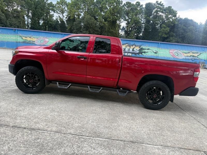 Toyota Tundra  2019