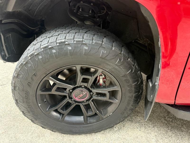 Toyota Tundra  2019