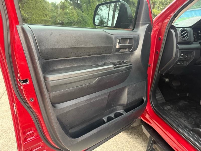Toyota Tundra  2019