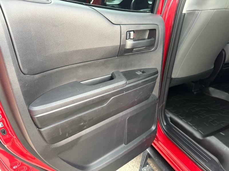 Toyota Tundra  2019