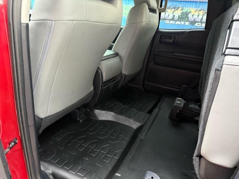 Toyota Tundra  2019