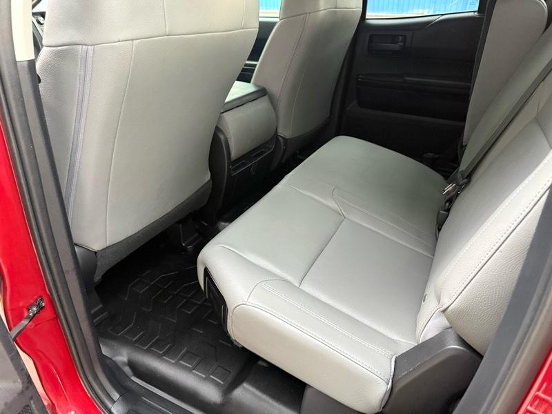 Toyota Tundra  2019