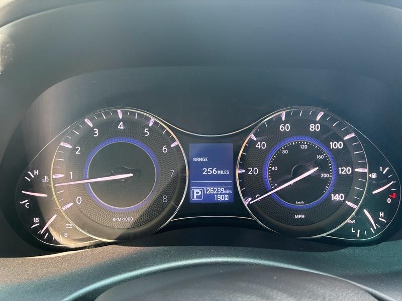 Infiniti QX80 2WD 2017