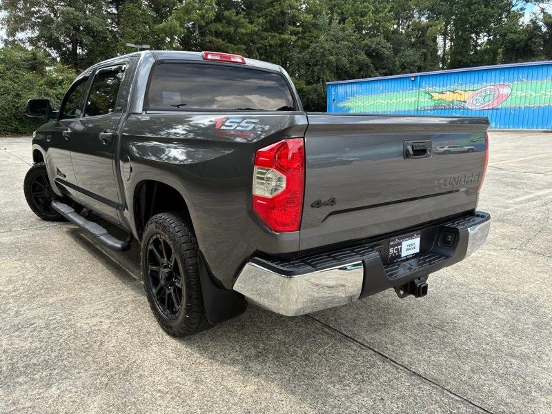 Toyota Tundra SR5 5.7L V8 CrewMax 4WD 2019