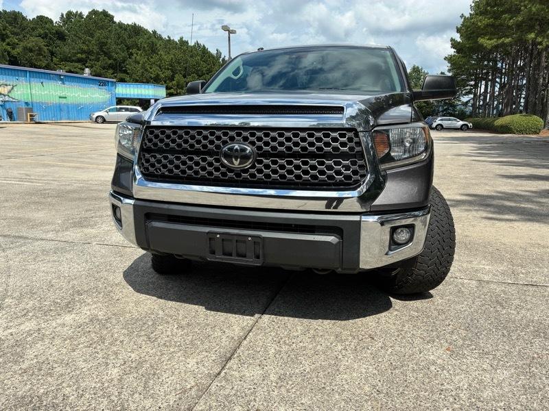 Toyota Tundra SR5 5.7L V8 CrewMax 4WD 2019