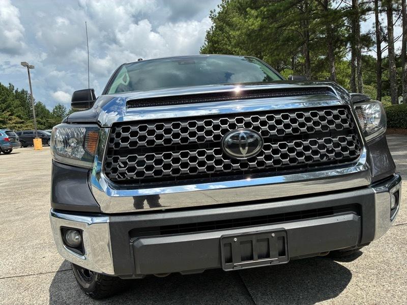 Toyota Tundra SR5 5.7L V8 CrewMax 4WD 2019