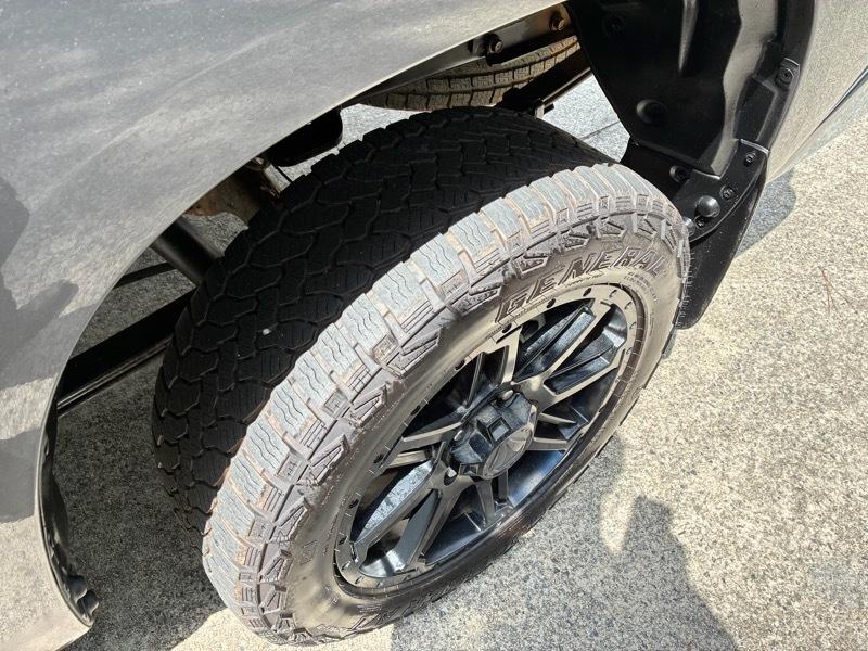 Toyota Tundra SR5 5.7L V8 CrewMax 4WD 2019