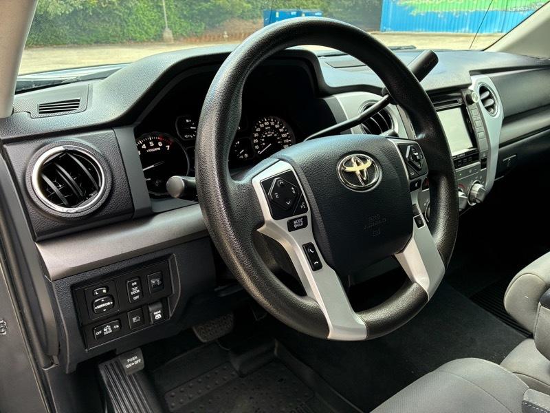 Toyota Tundra SR5 5.7L V8 CrewMax 4WD 2019