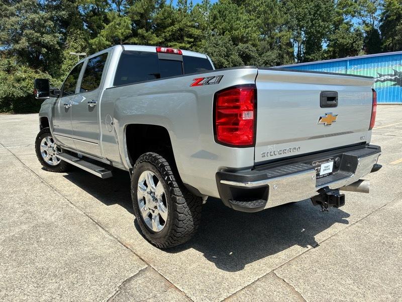 Chevrolet Silverado 2500HD LTZ Crew Cab Long Box 4WD 2018
