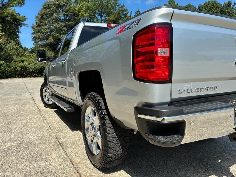 Chevrolet Silverado 2500HD LTZ Crew Cab Long Box 4WD 2018