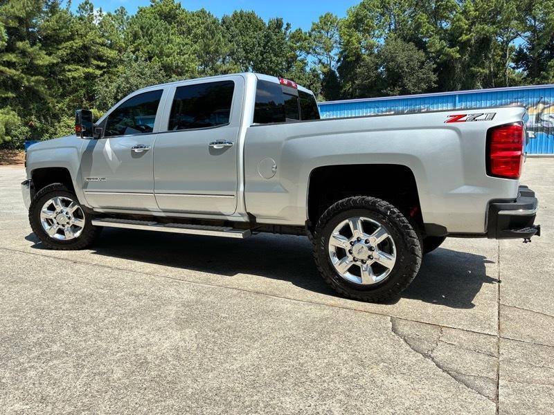 Chevrolet Silverado 2500HD LTZ Crew Cab Long Box 4WD 2018