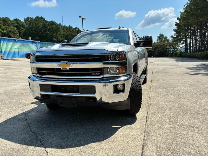 Chevrolet Silverado 2500HD LTZ Crew Cab Long Box 4WD 2018