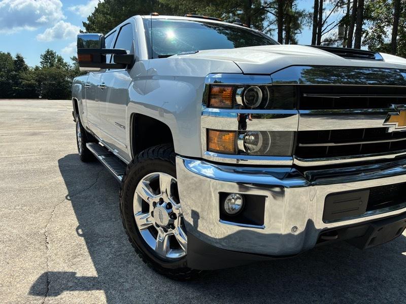 Chevrolet Silverado 2500HD LTZ Crew Cab Long Box 4WD 2018