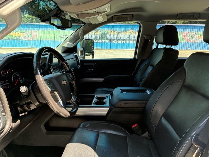 Chevrolet Silverado 2500HD LTZ Crew Cab Long Box 4WD 2018