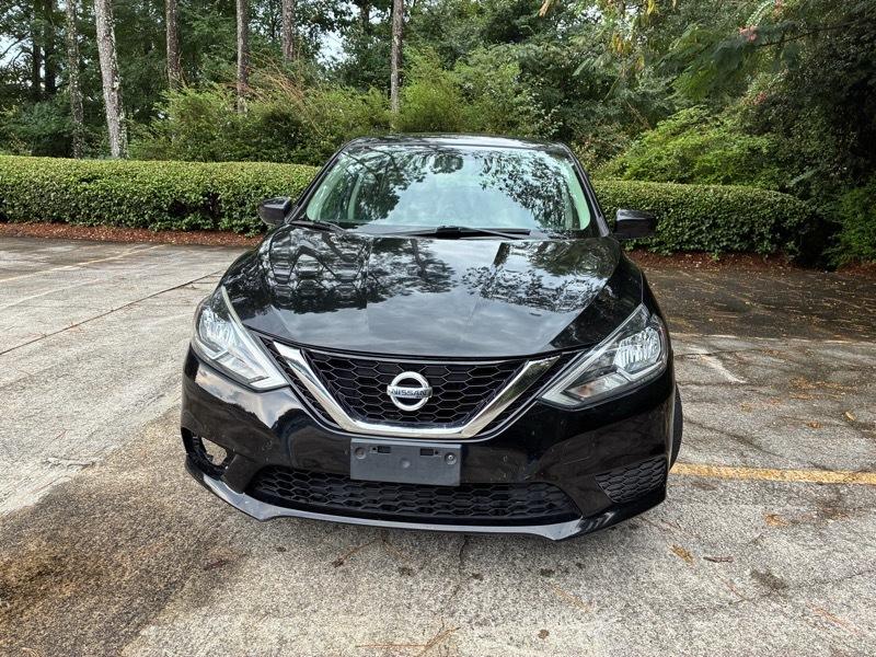 Nissan Sentra S 6MT 2017