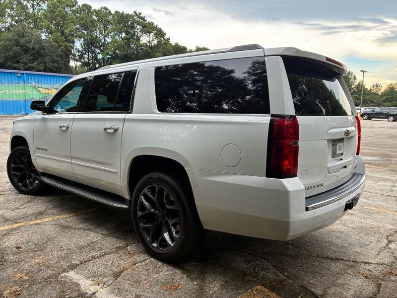 Chevrolet Suburban Premier 4WD 2017