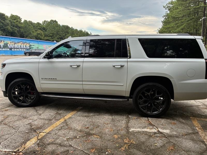 Chevrolet Suburban Premier 4WD 2017