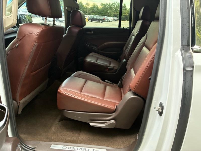 Chevrolet Suburban Premier 4WD 2017