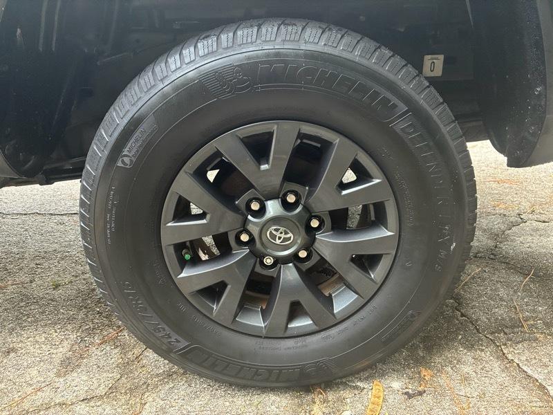 Toyota Tacoma SR5 Double Cab Long Bed V6 6AT 2WD 2020